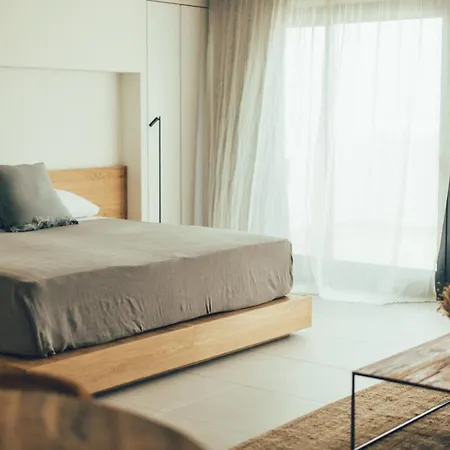 Aparthotel Cala Lanuza