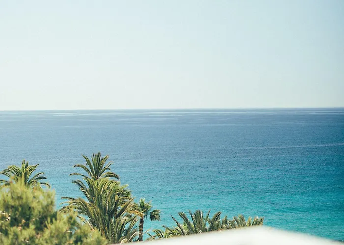Cala Lanuza 4*
